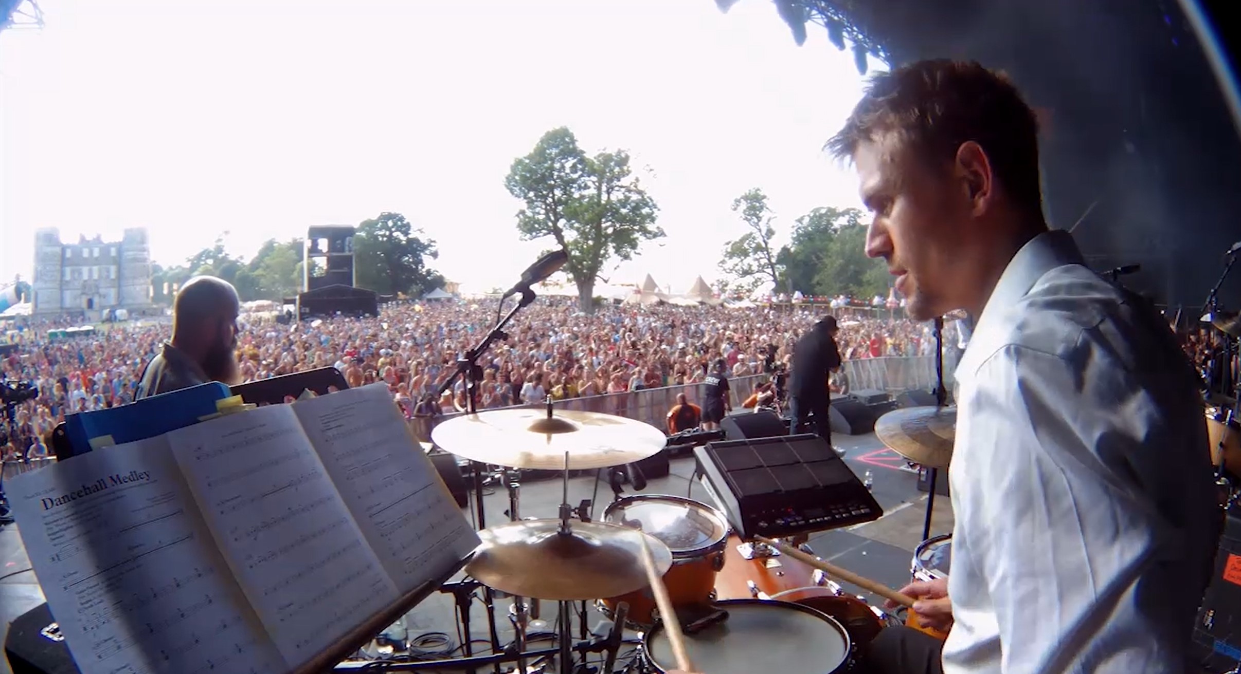 Sam Gardner playing to a festival crowd